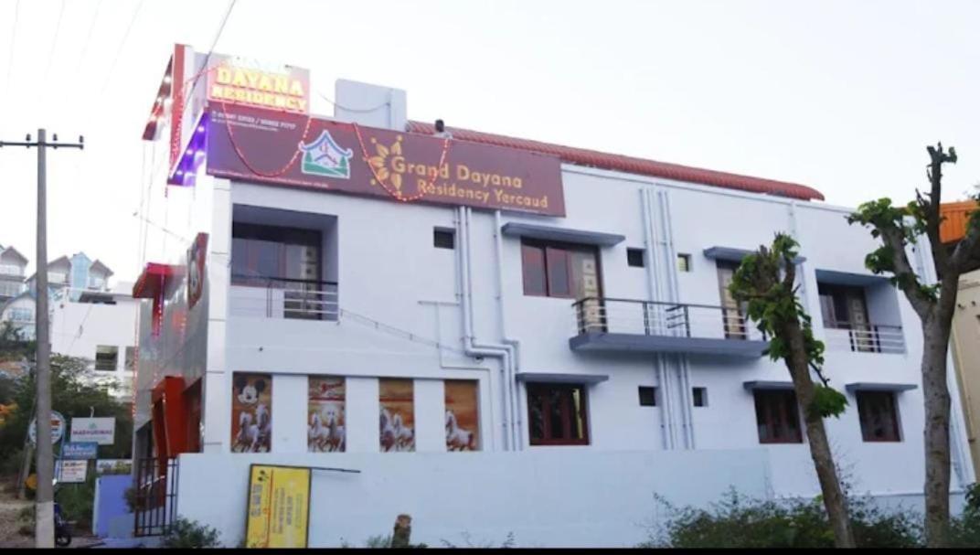 Grass Dew Hotell Yercaud Exteriör bild
